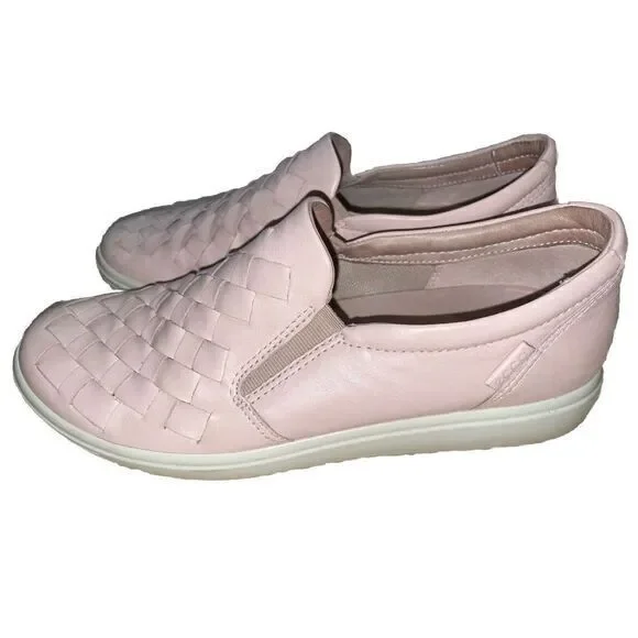 ECCO Soft 6 Woven Slip-On‎ Sneaker in Rose Dust Leather - Picture 4 of 8